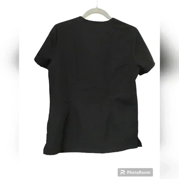 Figs black women's scrub set small - Picture 14 of 15